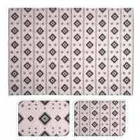 [Indický bavlnený koberec s orientálnym vzorom]