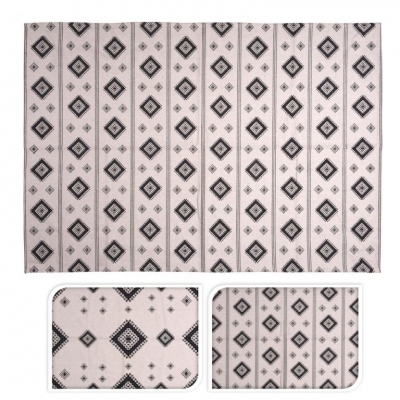 Indický bavlnený koberec s orientálnym vzorom